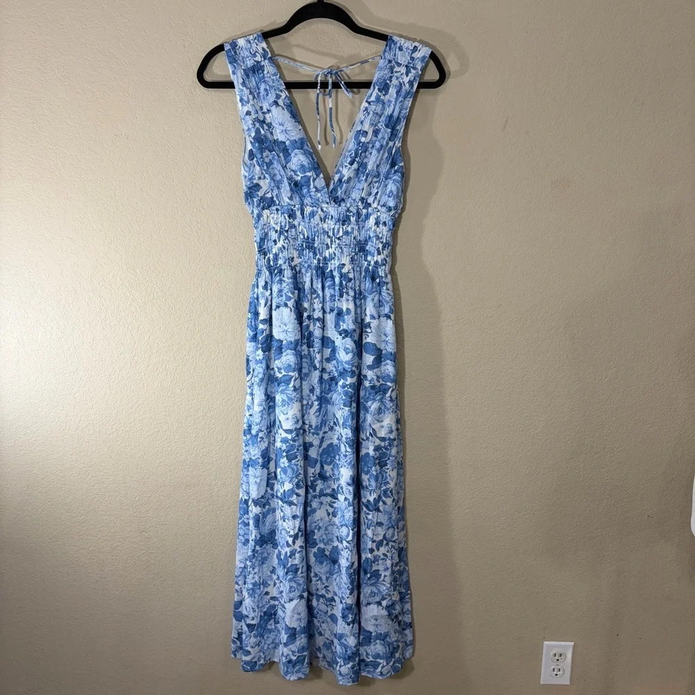 Abercrombie & Fitch Blue and White Floral Maxi Sundress Sz S Cottagecore Beach